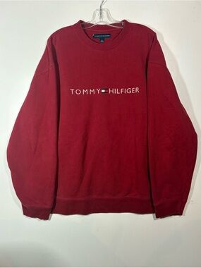 Y2K Tommy Hilfiger Men's Burgundy Logo Crewneck Pullover Sweatshirt